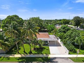 3821 NW 3rd Ave, Oakland Park FL 33309