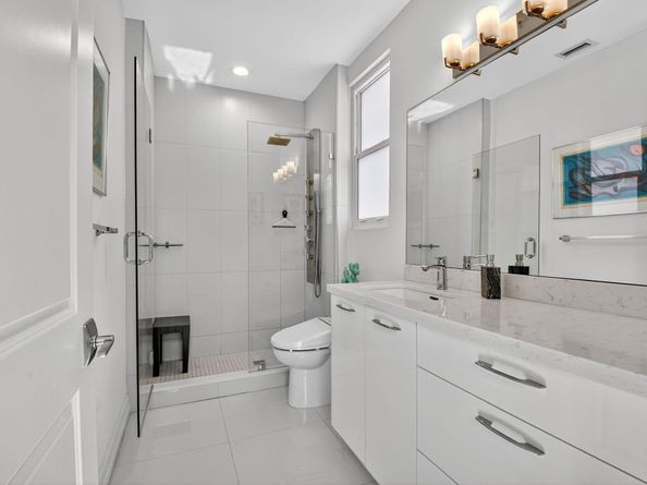 2421 NW 59th Street 303, Boca Raton FL 33496