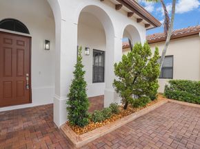 8504 NW 37th Ct, Pembroke Pines FL 33024