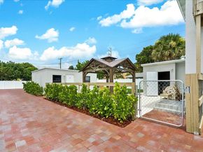 305 Cypress Drive E 1,2,3,4,5, Lake Park FL 33403