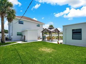 305 Cypress Drive E 1,2,3,4,5, Lake Park FL 33403