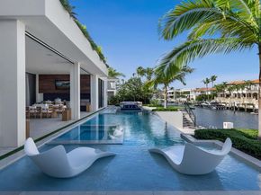 207 W Coconut Palm Road, Boca Raton FL 33432