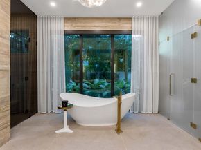 207 W Coconut Palm Road, Boca Raton FL 33432