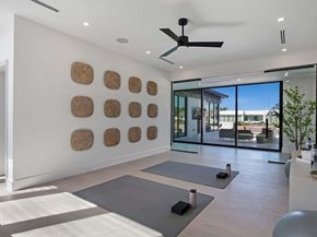 207 W Coconut Palm Road, Boca Raton FL 33432