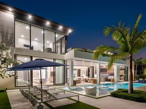 207 W Coconut Palm Road, Boca Raton FL 33432