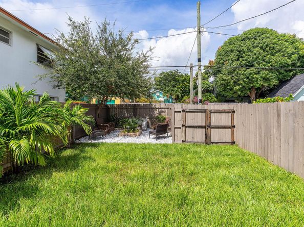 409 S M Street, Lake Worth Beach FL 33460