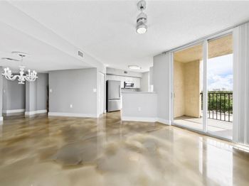 520 SE 5th Ave