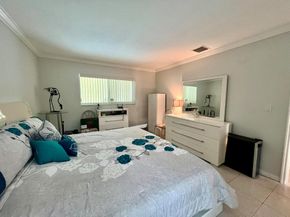 5161 W Oakland Park Boulevard 206, Lauderdale Lakes FL 33313