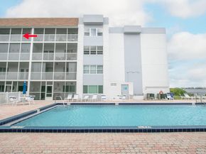 1502 S Lakeside Drive 410, Lake Worth Beach FL 33460