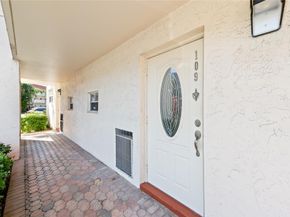 9420 S Hollybrook Lake Dr 109, Pembroke Pines FL 33025