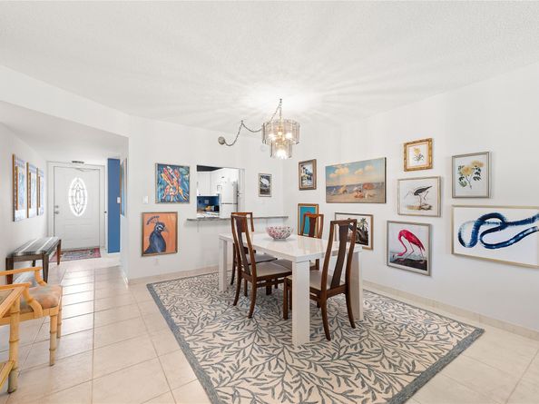 9420 S Hollybrook Lake Dr 109, Pembroke Pines FL 33025