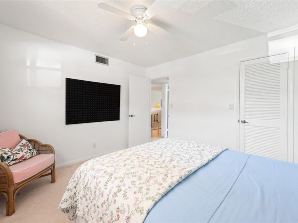 9420 S Hollybrook Lake Dr 109, Pembroke Pines FL 33025