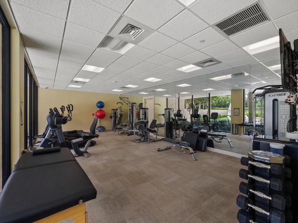 120 Sunset Avenue W3b, Palm Beach FL 33480