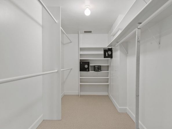120 Sunset Avenue W3b, Palm Beach FL 33480