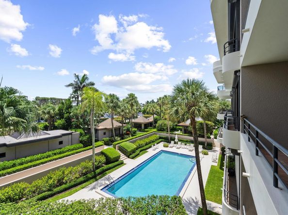 120 Sunset Avenue W3b, Palm Beach FL 33480