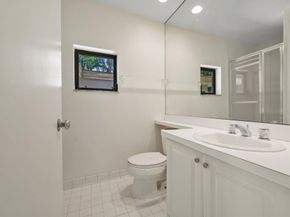 120 Sunset Avenue W3b, Palm Beach FL 33480