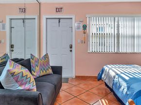 322 Harding Street B202, Hollywood FL 33019