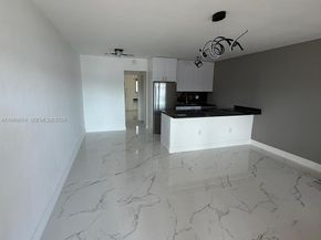 725 SW 11th Avenue 17F, Hallandale Beach FL 33009