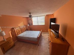 2801 Somerset Drive 105, Lauderdale Lakes FL 33311