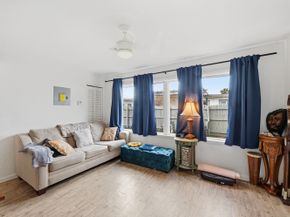 516 SW 15th Street 11, Fort Lauderdale FL 33315