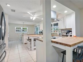 208 NW 91st Avenue, Coral Springs FL 33071