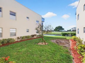 222 Burgundy E, Delray Beach FL 33484