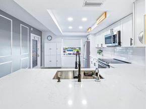 1018 Guildford A, Boca Raton FL 33434