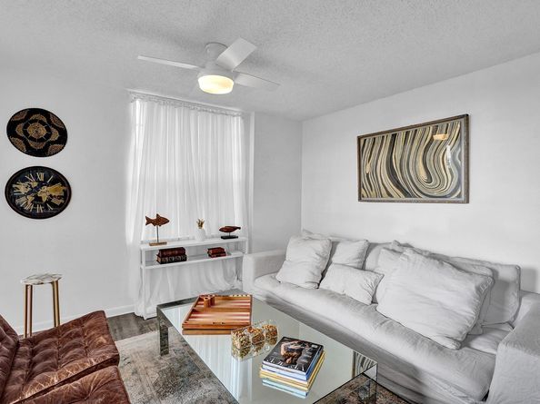 520 SE 5th Ave 2211, Fort Lauderdale FL 33301