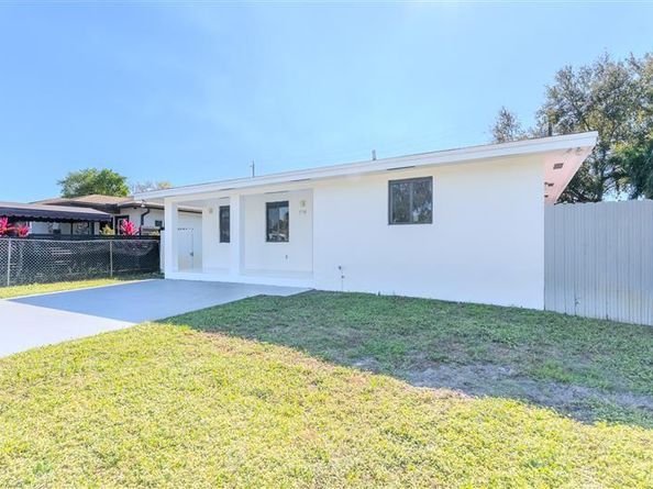 5738 Fletcher St, Hollywood FL 33023