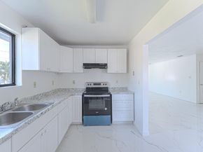 5738 Fletcher St, Hollywood FL 33023