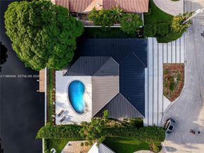 5561 NE 28th Avenue, Fort Lauderdale FL 33308
