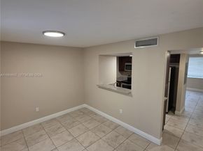 1990 NW 4th Court 7, Miami FL 33136