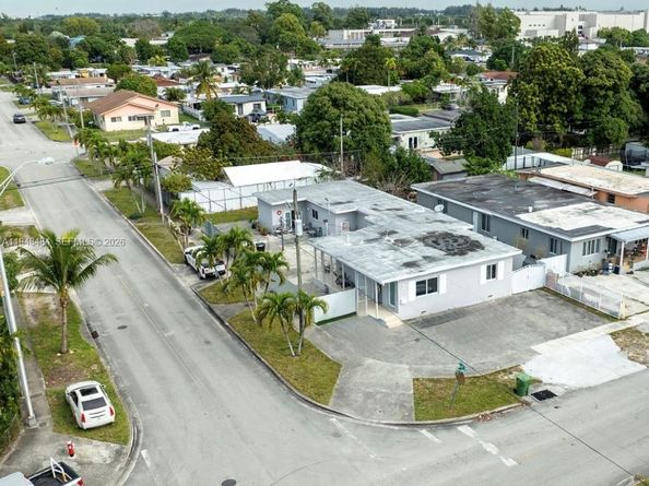 201 E 44th Street, Hialeah FL 33013