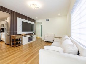 201 E 44th Street, Hialeah FL 33013