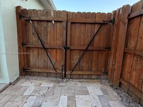 2711 Adams Street, Hollywood FL 33020