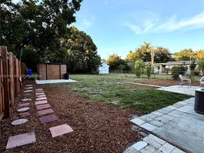 2711 Adams Street, Hollywood FL 33020