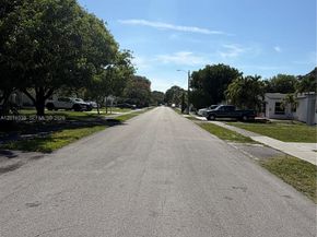 2711 Adams Street, Hollywood FL 33020