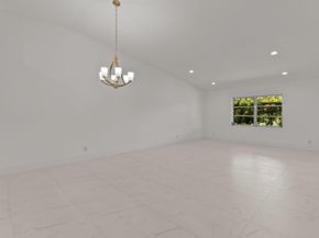 8273 Springtree Road, Boca Raton FL 33496