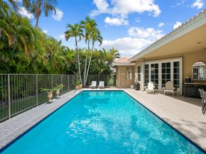1207 Manor Drive S, Weston FL 33326