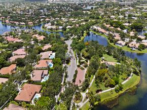 1207 Manor Drive S, Weston FL 33326