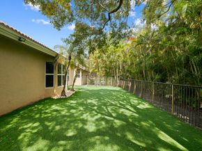 1207 Manor Drive S, Weston FL 33326