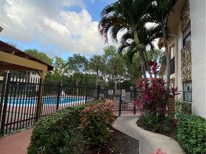 2967 Riverside Drive 109, Coral Springs FL 33065