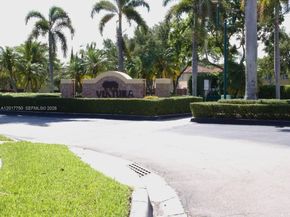 1242 NE 32nd Avenue, Homestead FL 33033