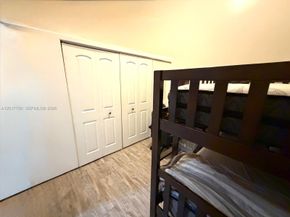 1242 NE 32nd Avenue, Homestead FL 33033