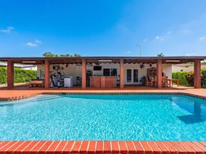 10040 SW 32nd Street, Miami FL 33165