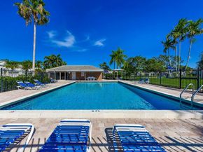 6256 Lansdowne Circle, Boynton Beach FL 33472