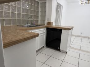 7315 NW 57th Place, Tamarac FL 33321