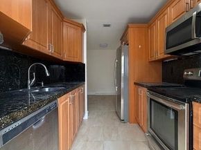 1621-1623 NE 16th Terrace NE, Fort Lauderdale FL 33305