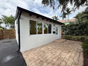 1621-1623 NE 16th Terrace NE, Fort Lauderdale FL 33305