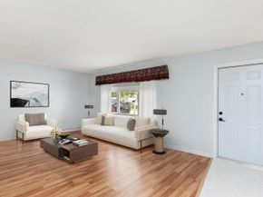 1261 NW 90th Drive, Plantation FL 33322